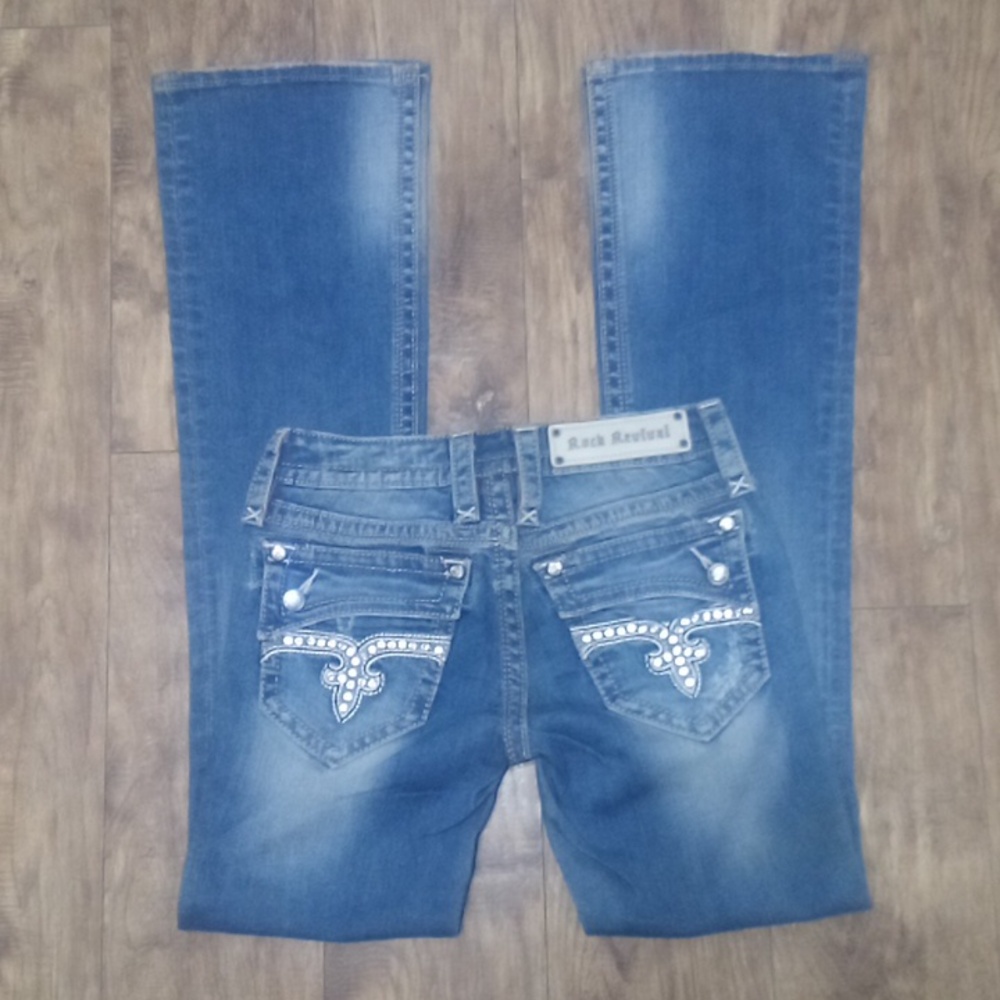Rock Revival NWOT Women's Jeans 26 Lacey Embellished Rhinestones Distressed